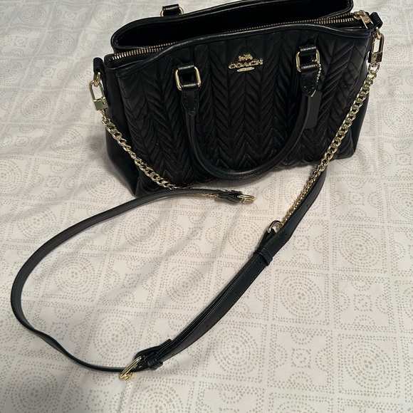 Authentic Coach Purse - Picture 2 of 4